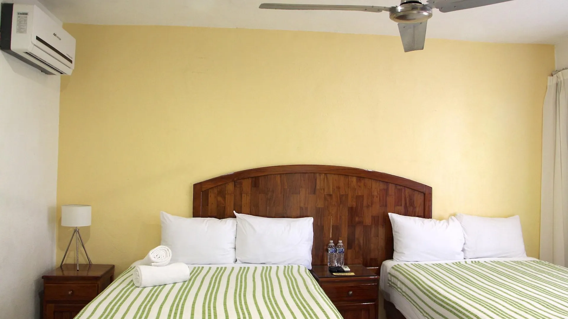 Hotel Plaza Del Sol Плая-дель-Кармен