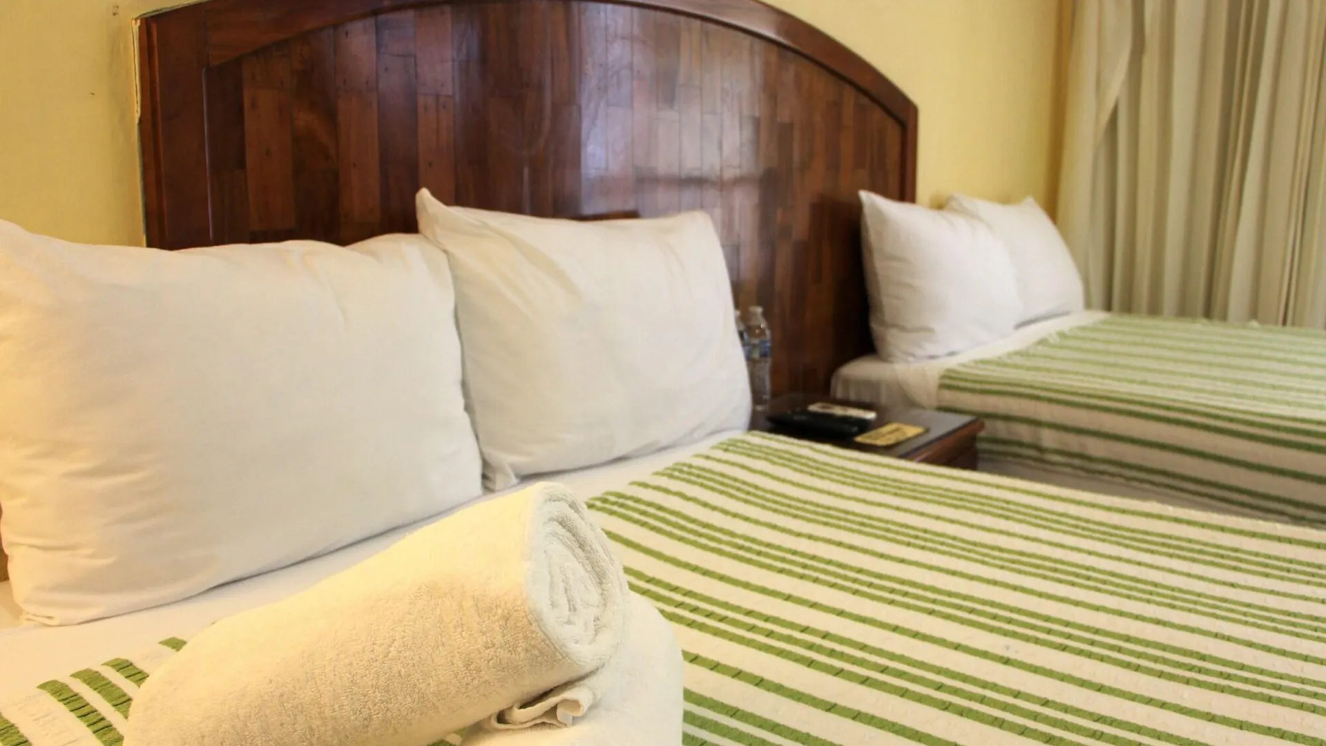 Hotel Plaza Del Sol Плая-дель-Кармен 2*,  Мексика