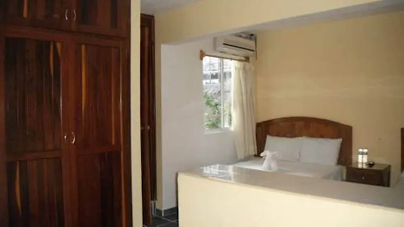 Hotel Plaza Del Sol Плая-дель-Кармен